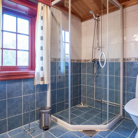 Lisetra 716a Appartement *